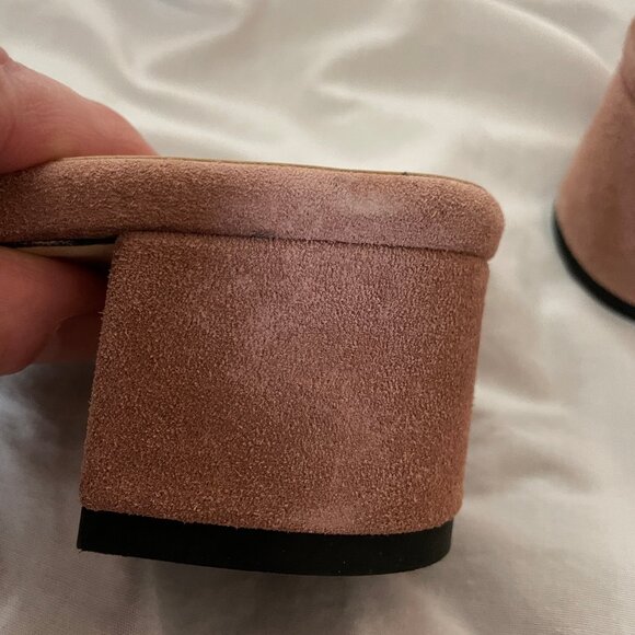 Coach and Four Pink Sandals - Picture 11 of 16